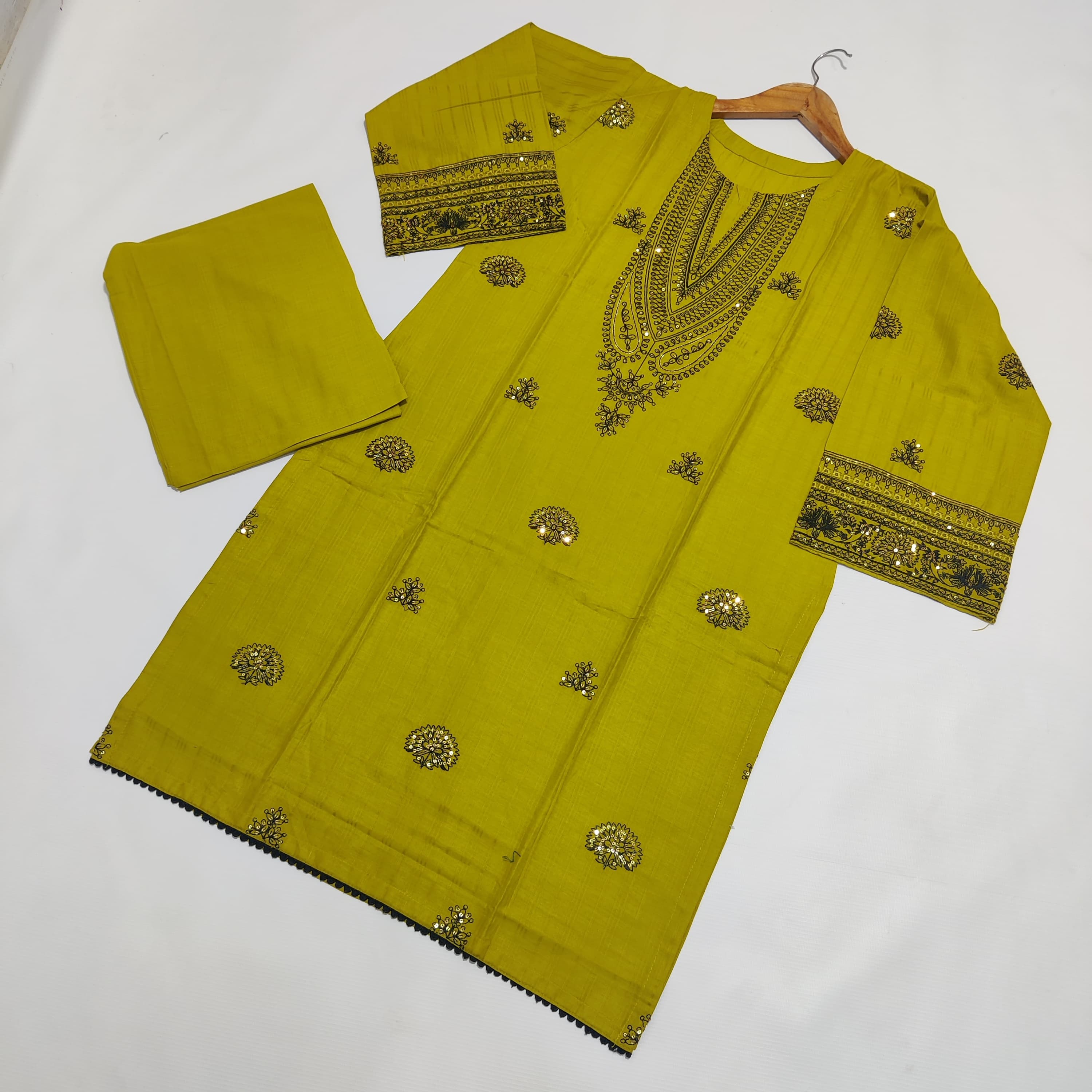 Preet 2 pcs